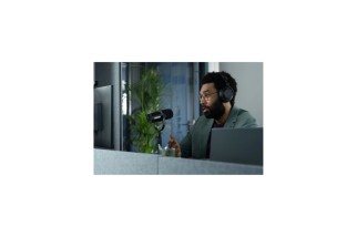Shure MV7+ – Microfono Dinamico USB/XLR per Podcast e Streaming