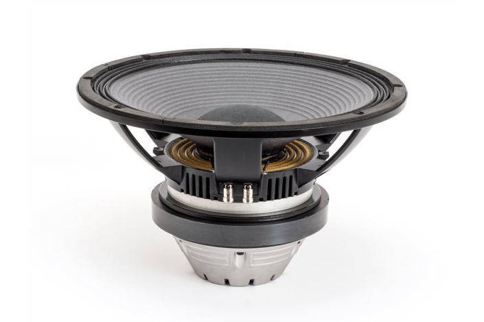 Eighteen Sound 15TLW3000