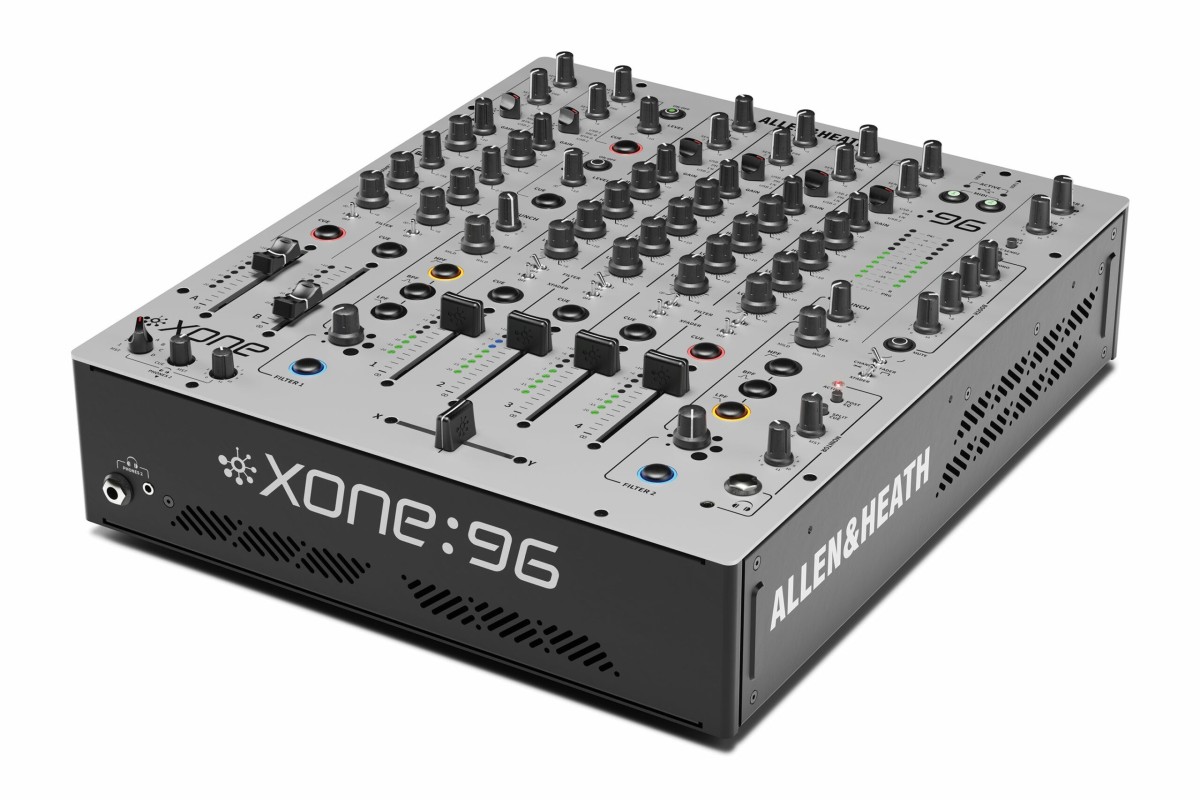 Allen & Heath Xone:96 – Mixer DJ Analogico Professionale