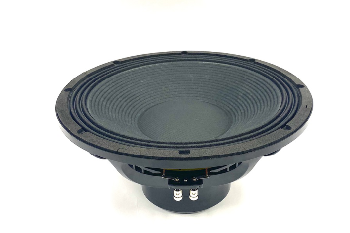 Eighteen Sound 15NLW4500