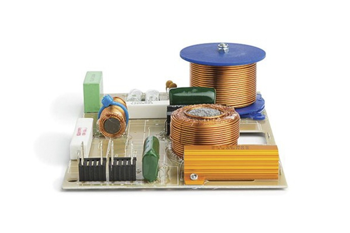 Eighteen Sound XOVER 12NCX750