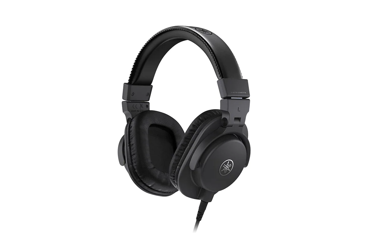 Yamaha HPH-MT5